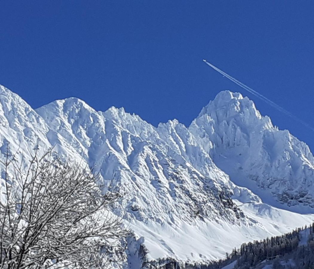 Chalets Pyrene Mont-Blanc Chamonix Exterior foto