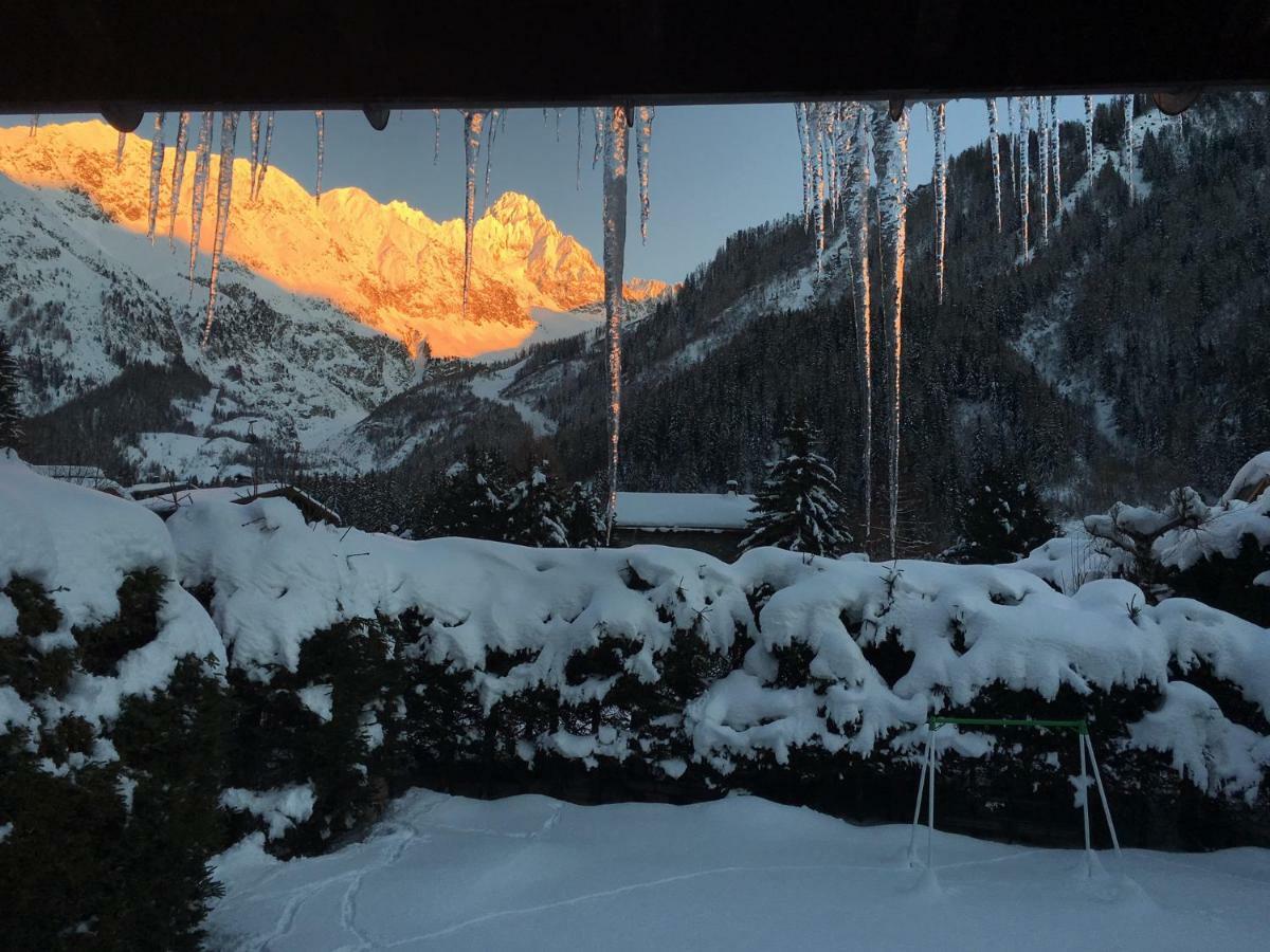 Chalets Pyrene Mont-Blanc Chamonix Exterior foto